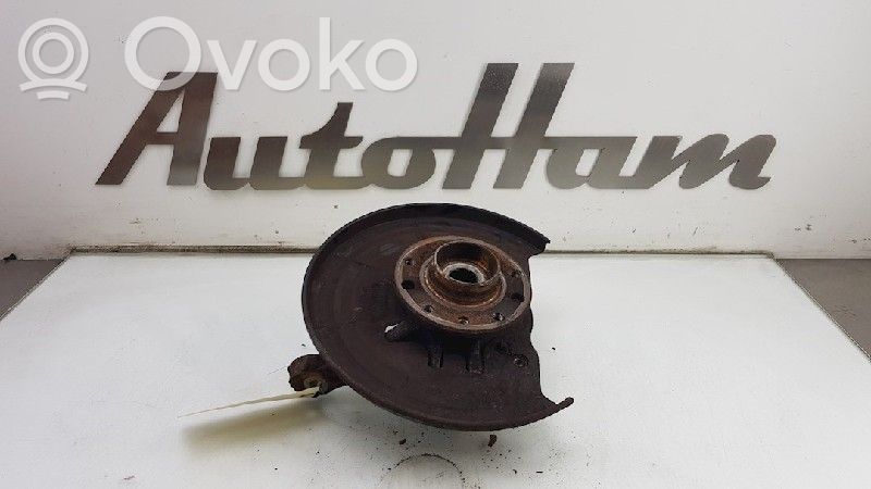Opel Meriva B Zwrotnica koła przedniego 