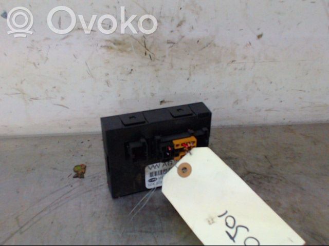 Volkswagen Jetta V Modul confort 