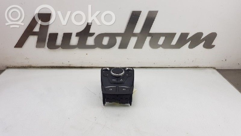 Audi Q2 - Kiti jungtukai/ rankenėlės/ perjungėjai 