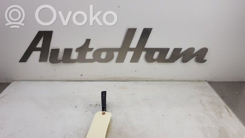 Volkswagen Golf VII Inne przełączniki i przyciski 