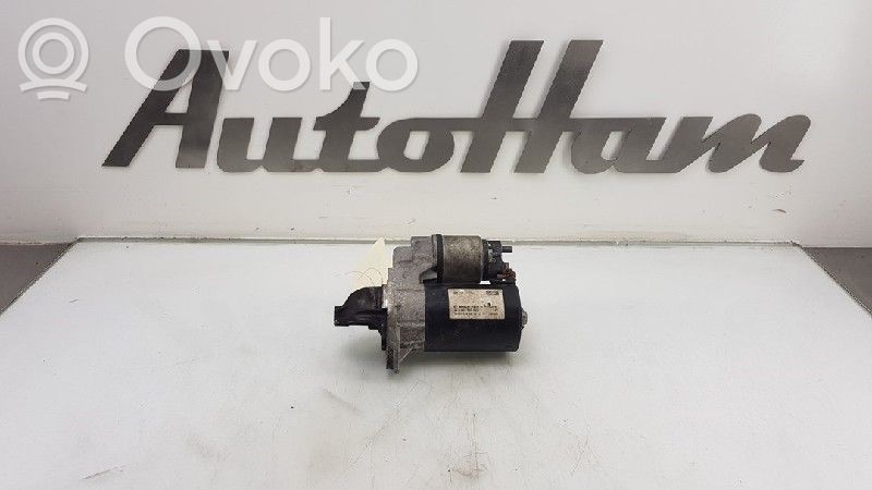 Opel Meriva B Starter motor 