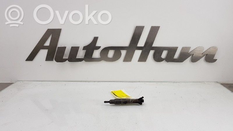 Volkswagen Golf IV Inyector de combustible 