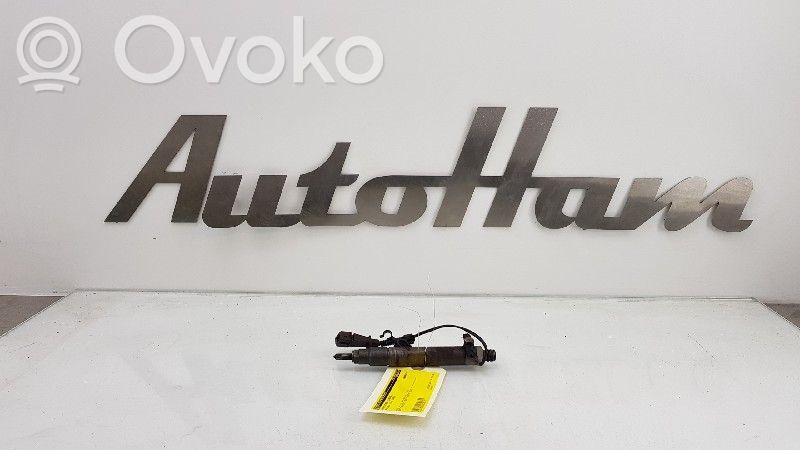 Volkswagen Golf IV Inyector de combustible 