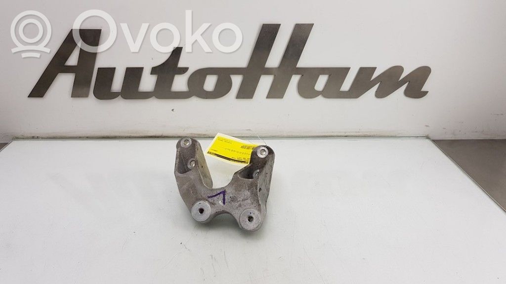 Opel Karl Gearbox mounting bracket 