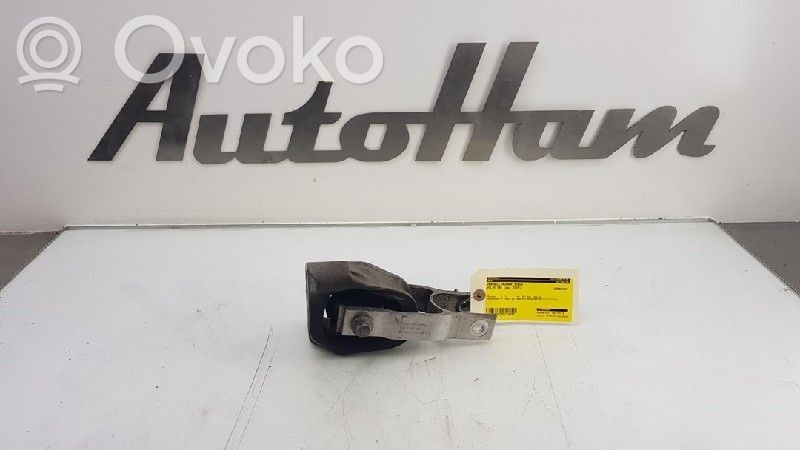 Volvo V40 Gearbox mounting bracket 