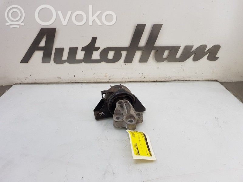 Opel Mokka Gearbox mounting bracket 