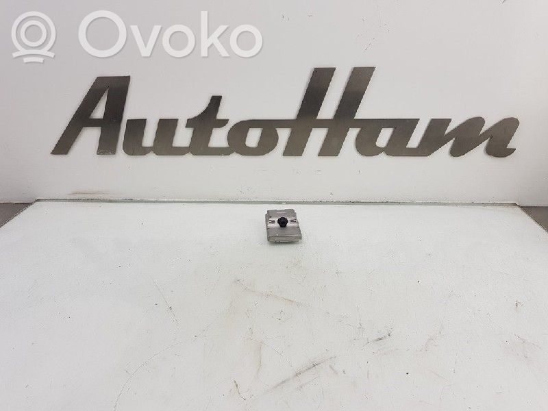 Opel Astra K Tuulilasin tuulilasikamera 