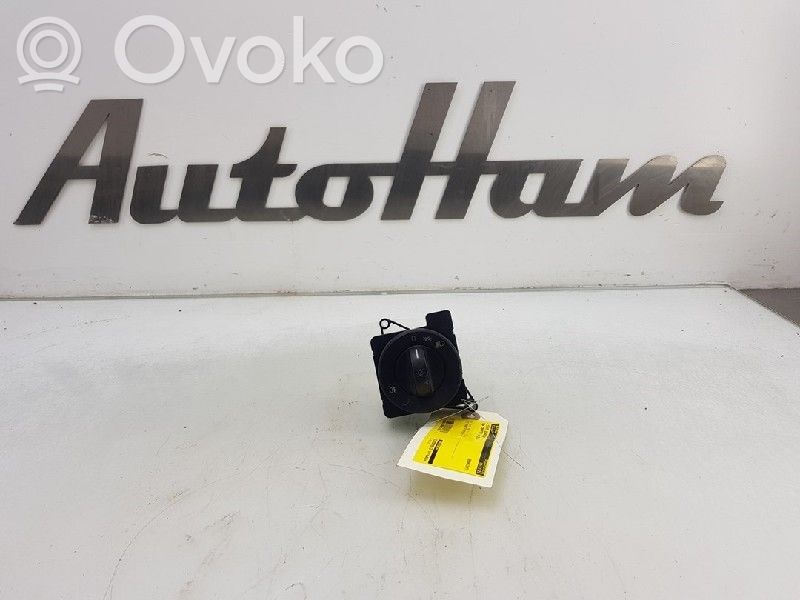 Volkswagen Crafter Light switch 