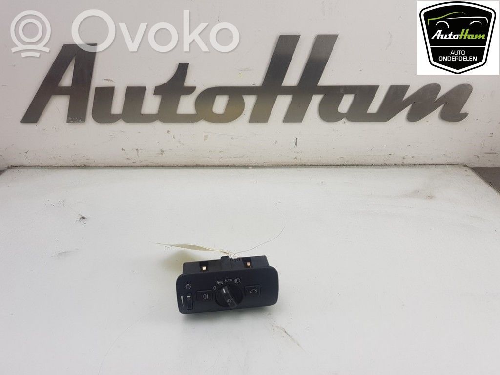 Volvo V40 Light switch 