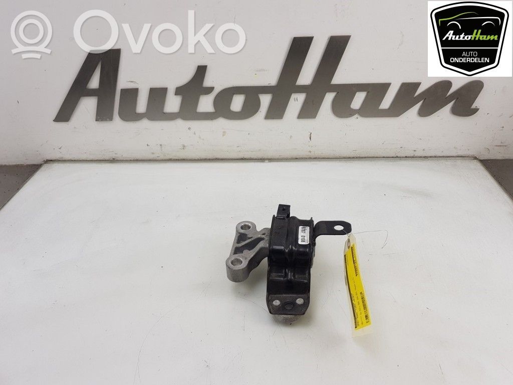 Opel Karl Gearbox mounting bracket 