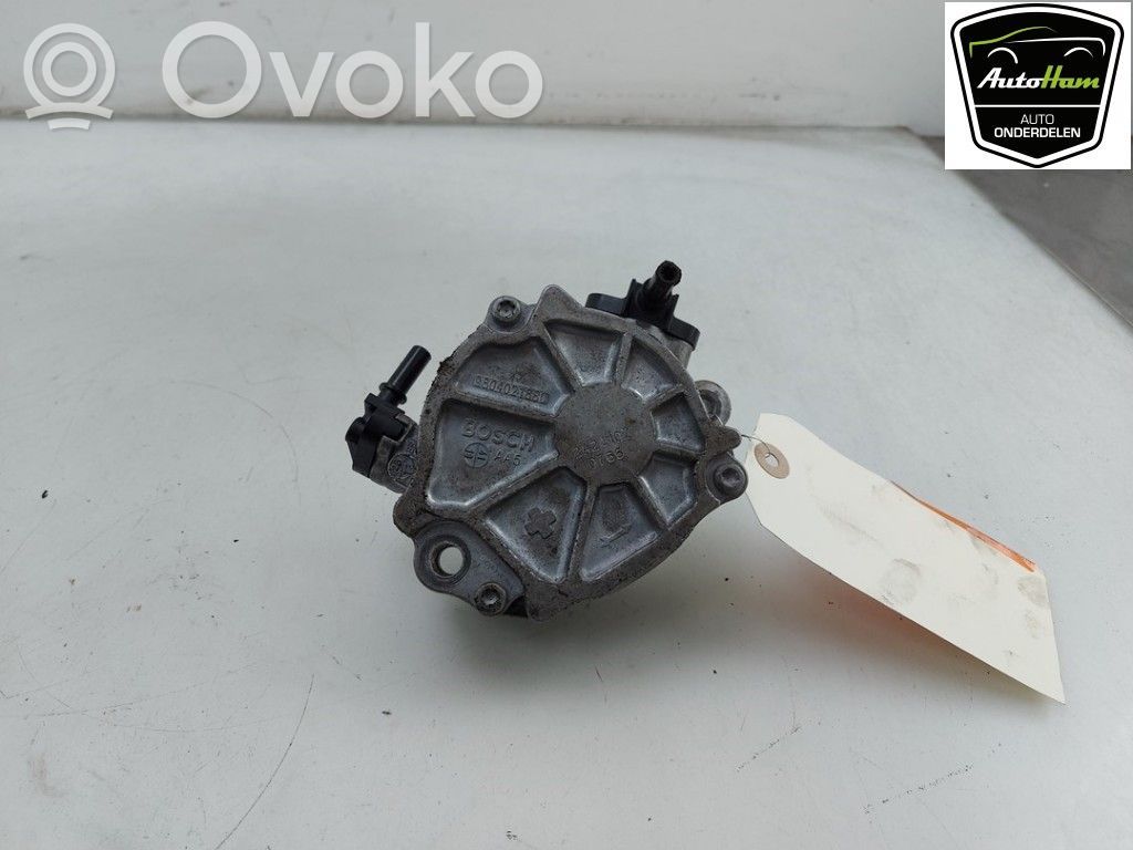 Volvo V40 Vakuumsūknis 