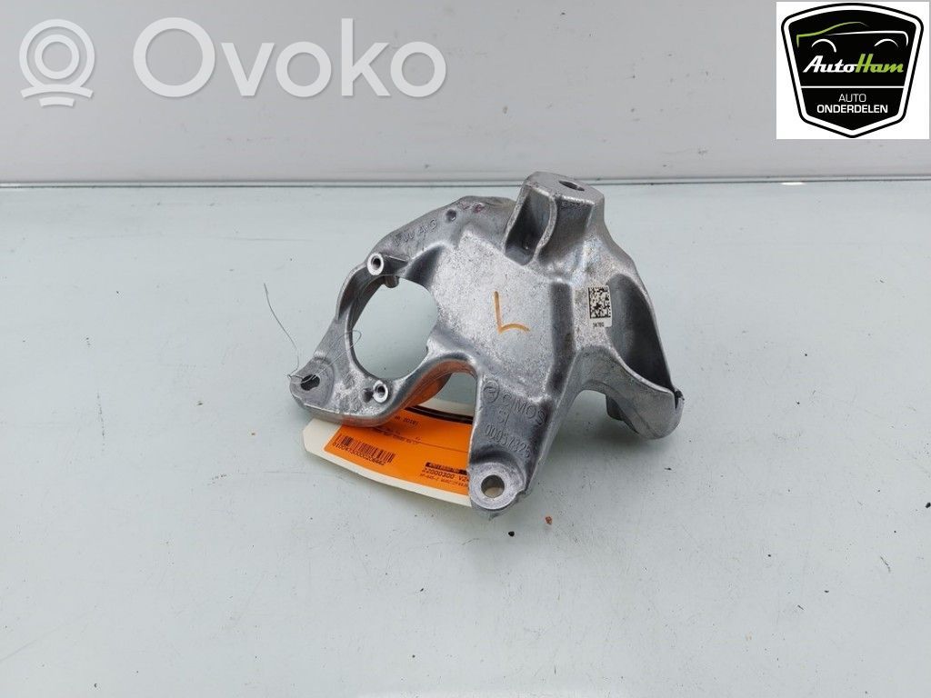 Audi RS4 B9 Engine mount bracket 