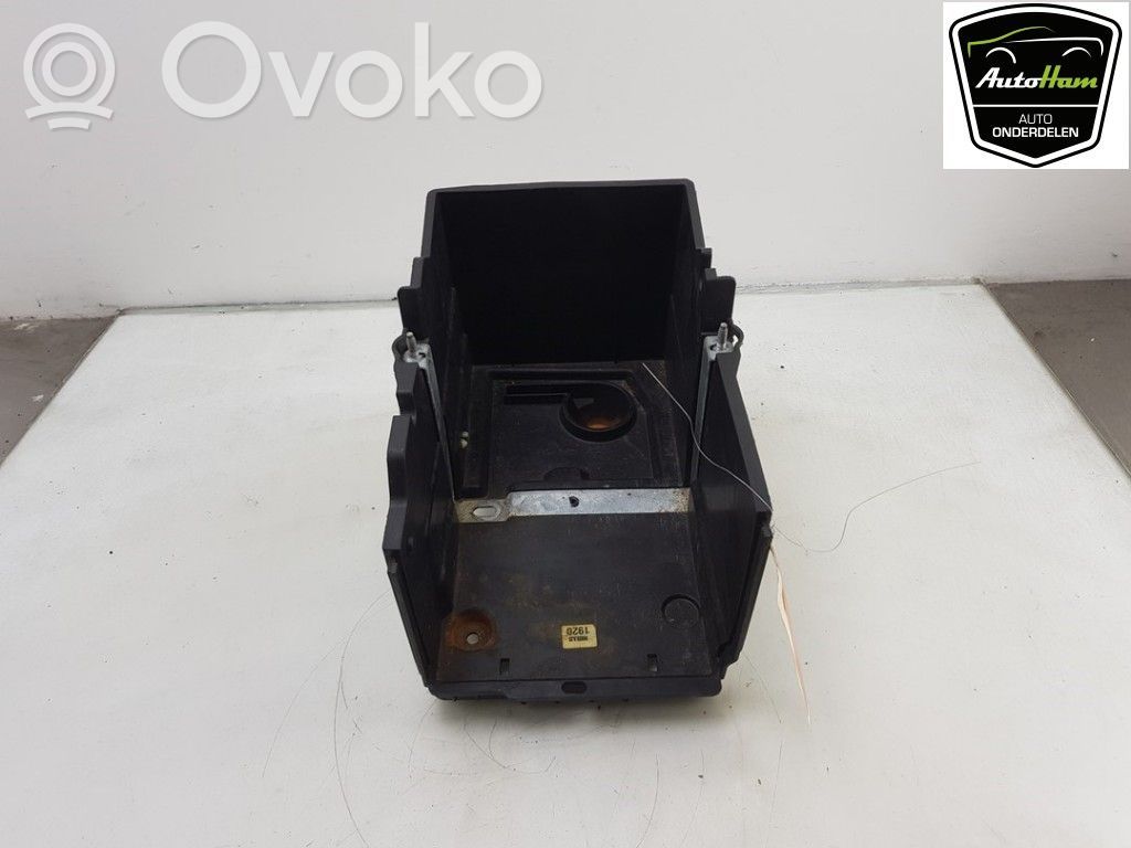 Ford Focus Akumulatora kaste 