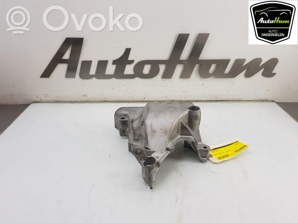 Volkswagen Up Engine mount bracket 