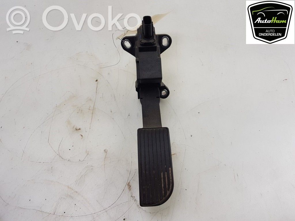 Peugeot 108 Pedal del acelerador 