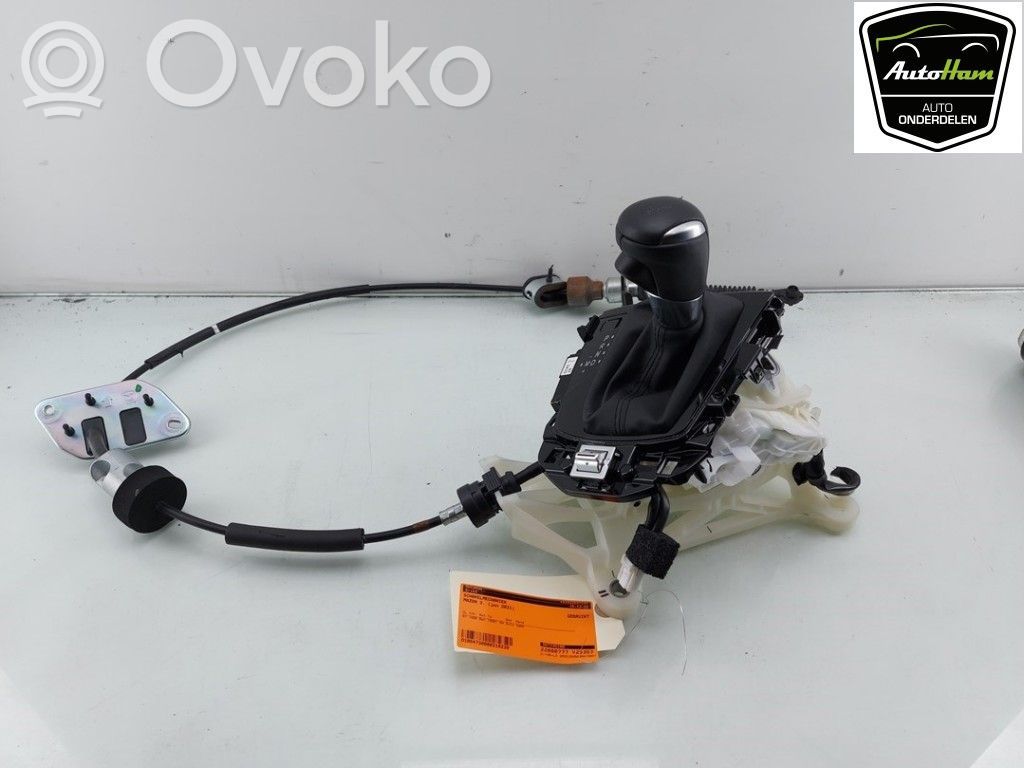 Mazda 2 Gear shifter/selector 