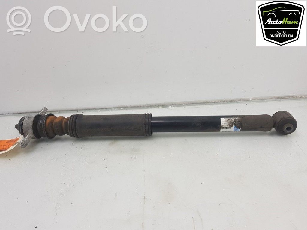 KIA Rio Takaiskunvaimennin 