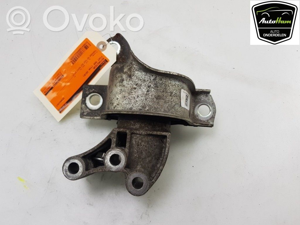 Fiat 500 Engine mount bracket 