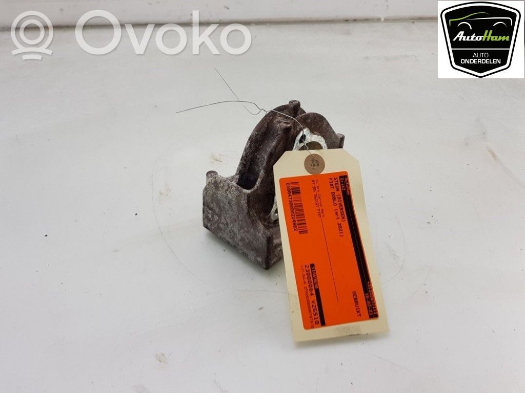 Fiat Doblo Other under body part 