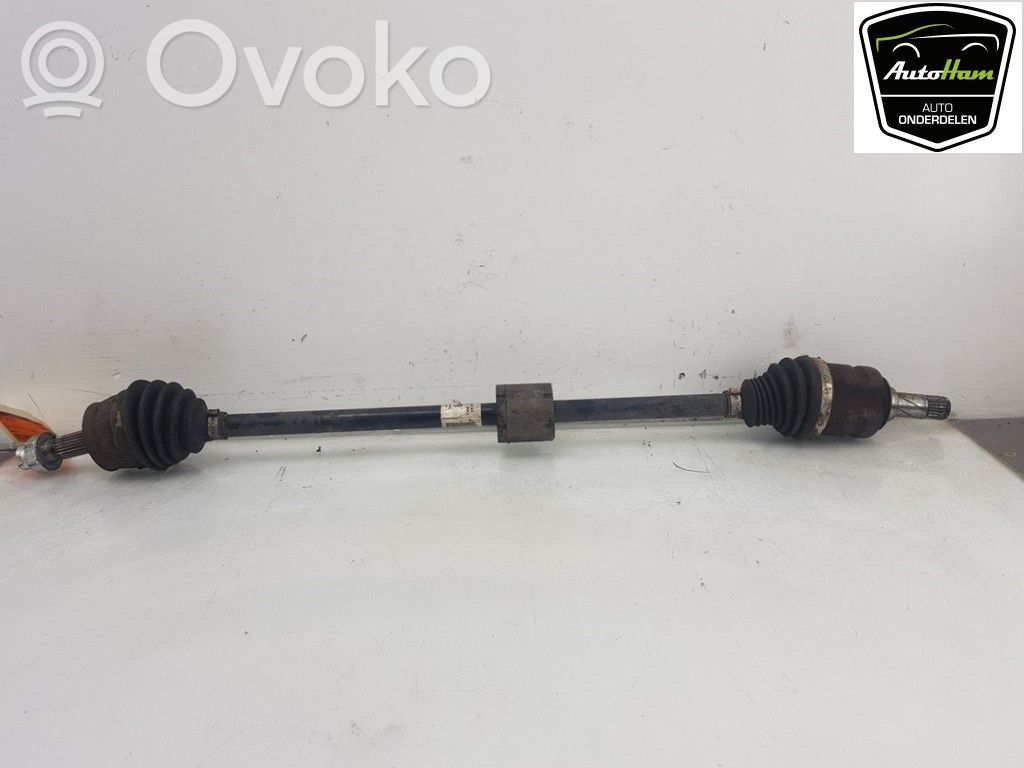 Opel Adam Priekinis pusašis 
