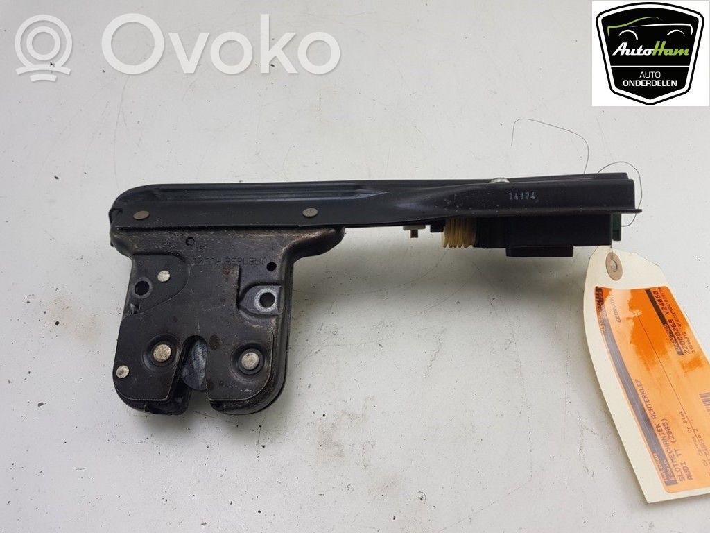 Tailgate/trunk/boot lock/catch/latch   8N0827505,8N0827505