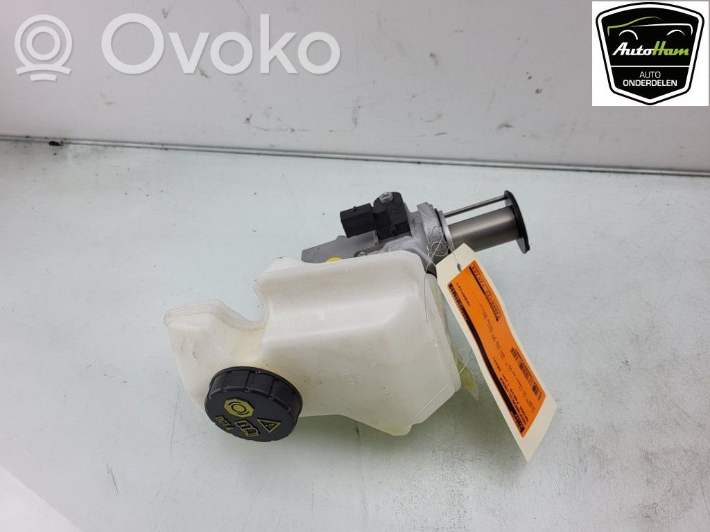 Skoda Fabia Mk4 (6VA) Główny cylinder hamulca 
