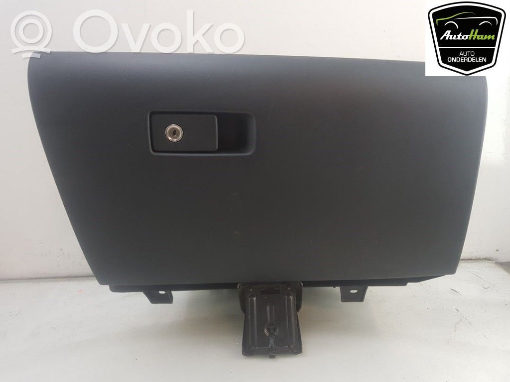 Volvo S60 Daiktadėžė 