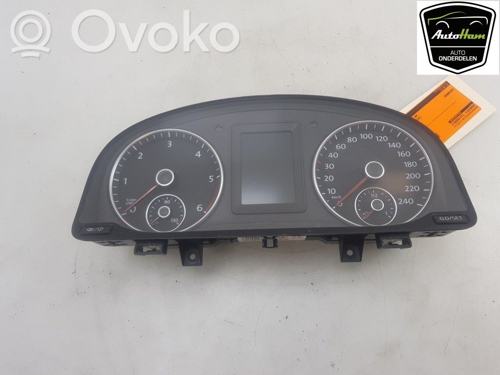 Volkswagen Caddy Speedometer (instrument cluster) 