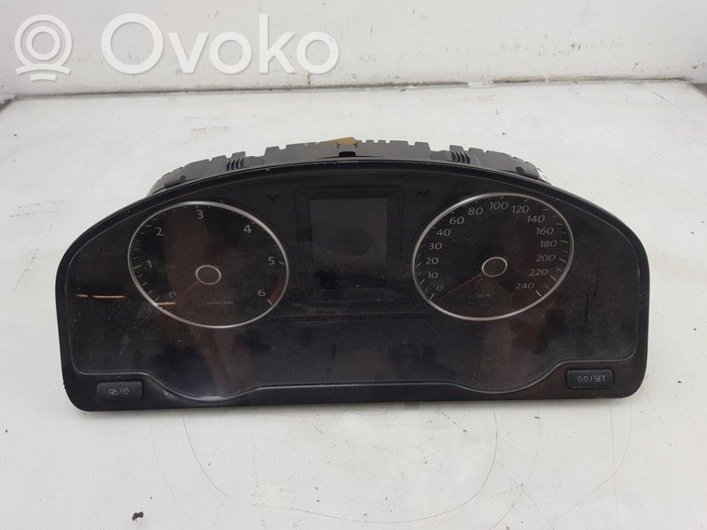 Volkswagen Transporter - Caravelle T5 Tachimetro (quadro strumenti) 