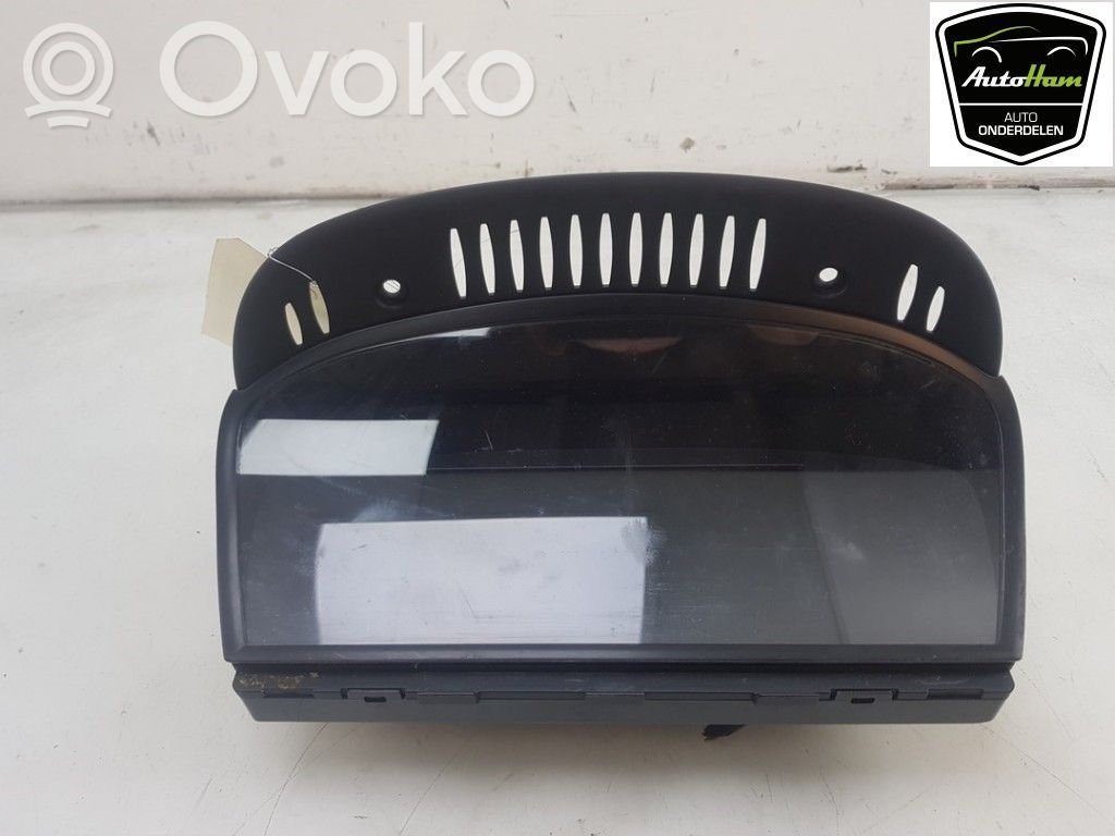 Head unit multimedia control   65829114359,65829193758,65829114364,65826935559,65826938109,65826942579,65826950462,65826973545,65826981561,65829114359,65829114363,65829114364,65829118719,65829118721,65829193758