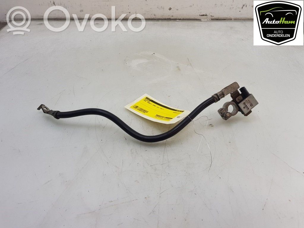 Ford Transit -  Tourneo Connect Alte piese compartiment motor 