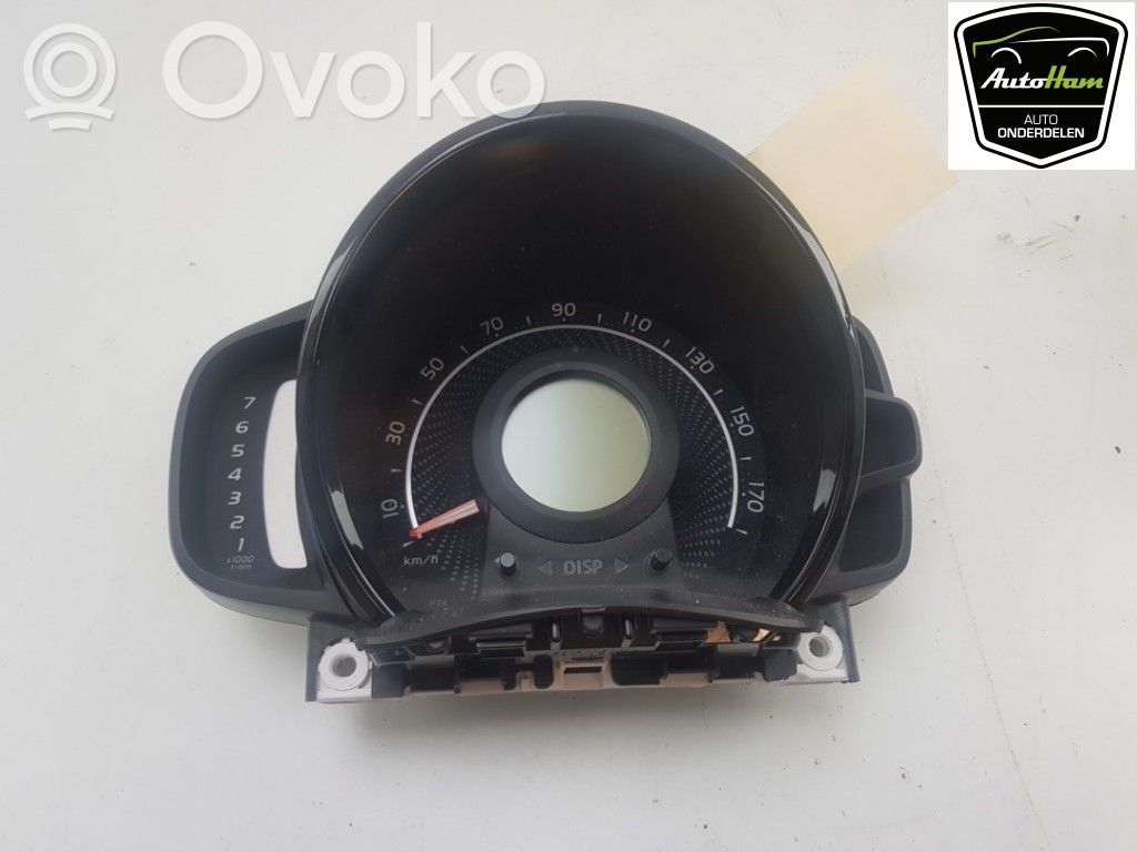 Toyota Aygo AB40 Licznik / Prędkościomierz 