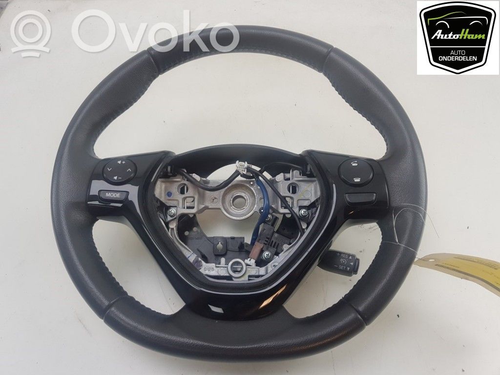 Toyota Aygo AB40 Stūre 