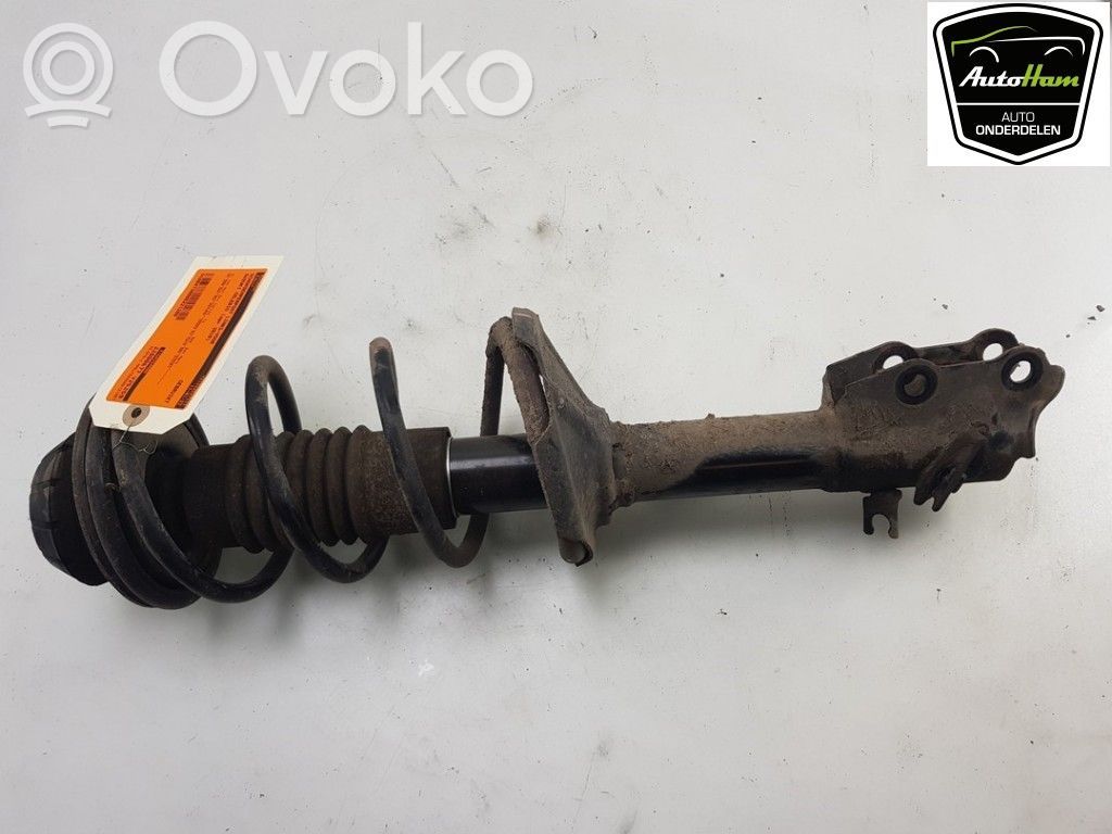 Suzuki Celerio Priekšpusē amortizators 