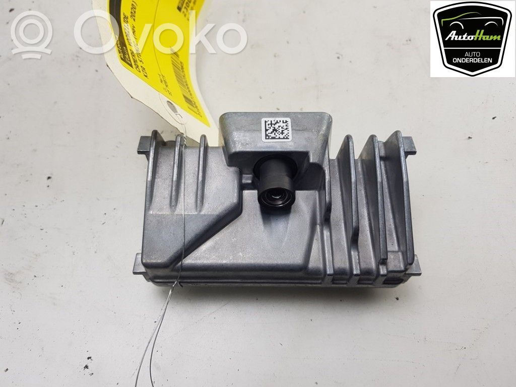 KIA Stonic Windshield/windscreen camera 