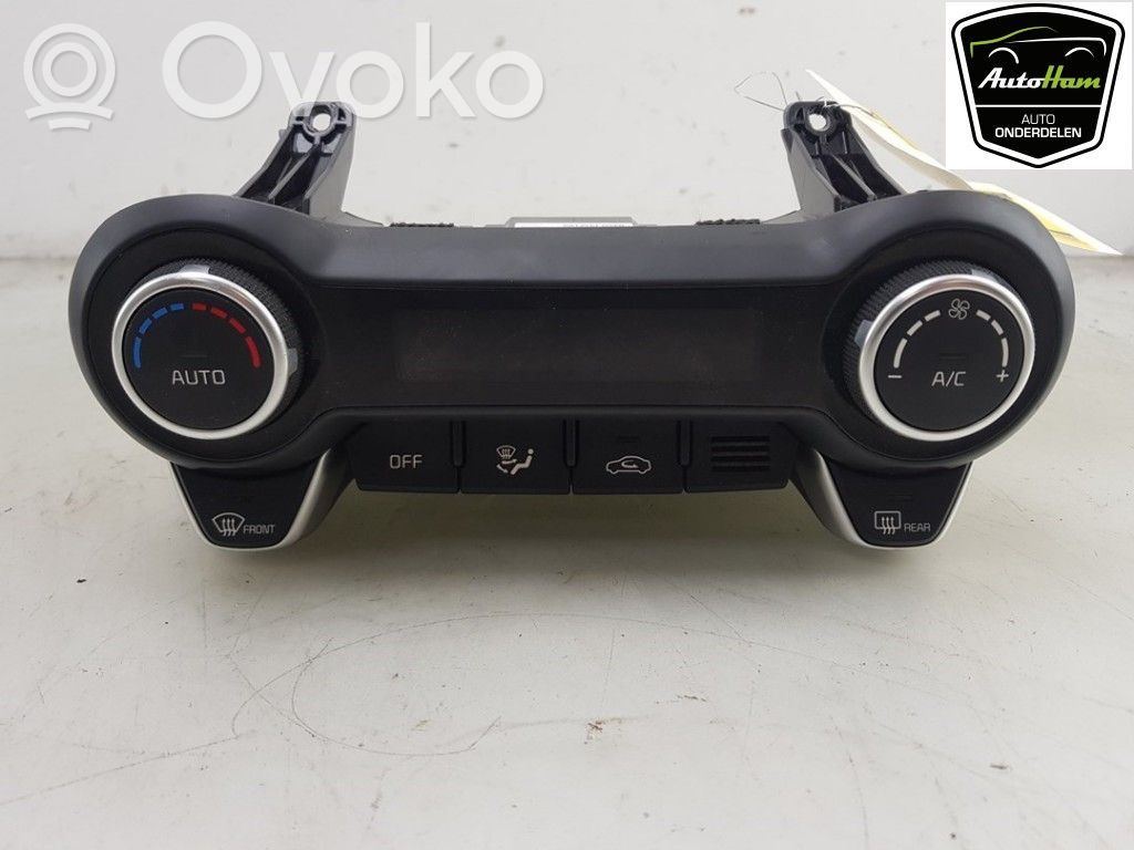 KIA Stonic Climate control unit 