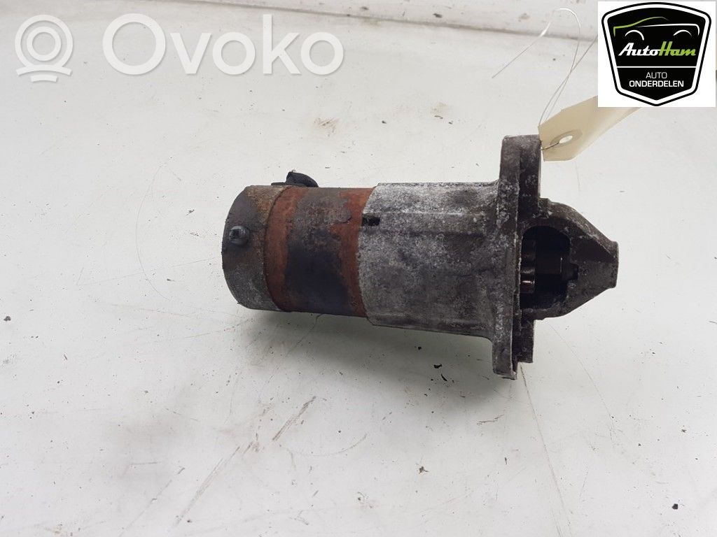Renault Clio III Starter motor 