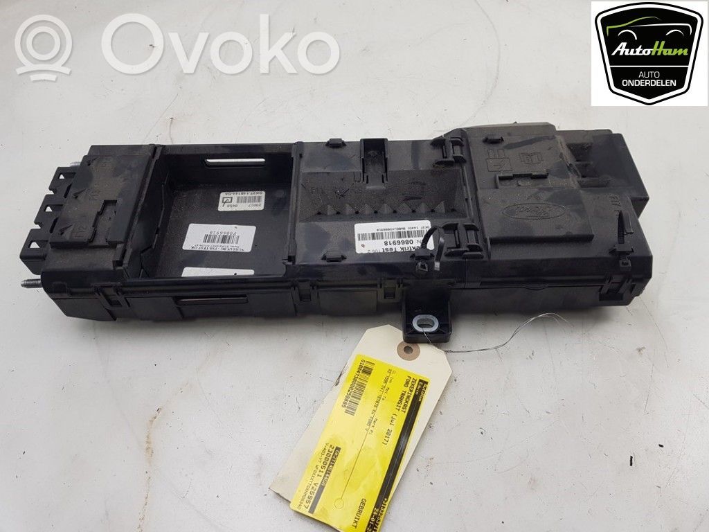 Ford Transit Juego de caja de fusibles 