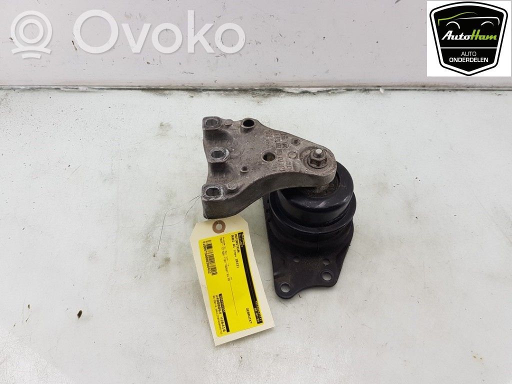 Audi A1 Engine mount bracket 