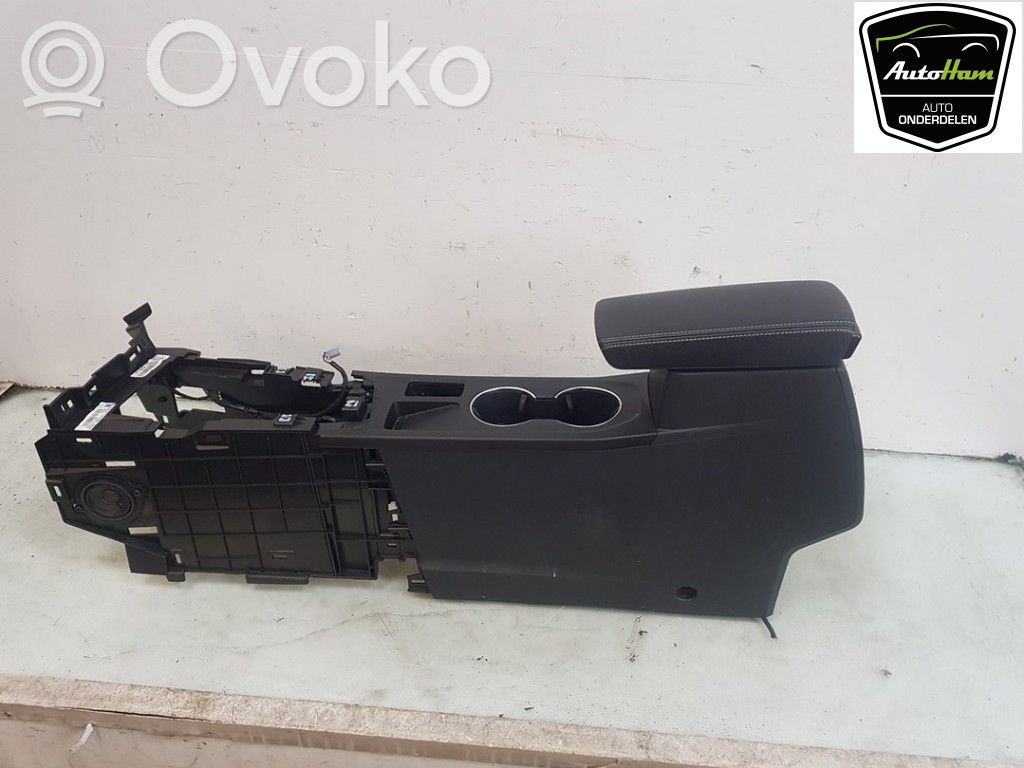 Renault Arkana Podłokietnik tunelu środkowego 