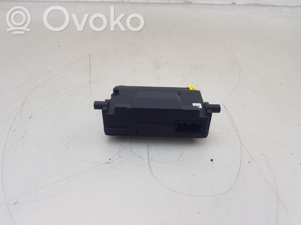 Ford Focus Windshield/windscreen camera 