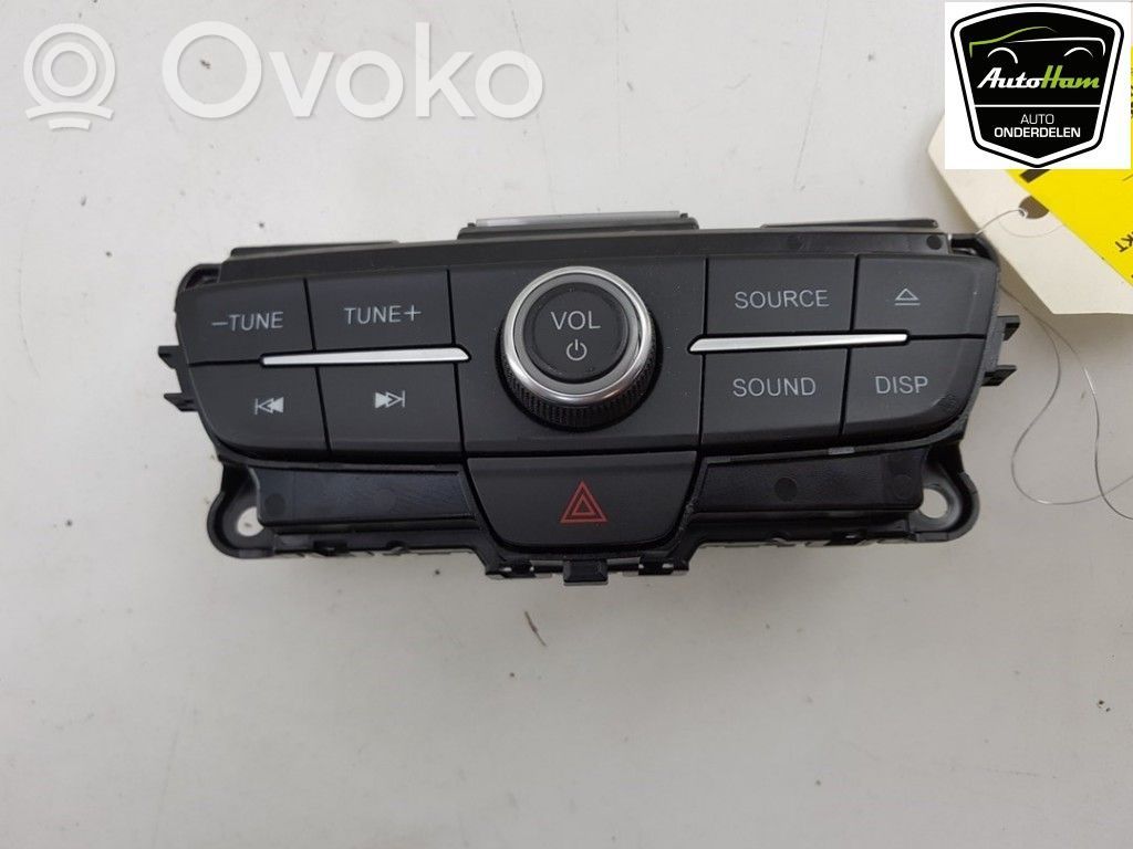 Ford Focus Sound control switch 