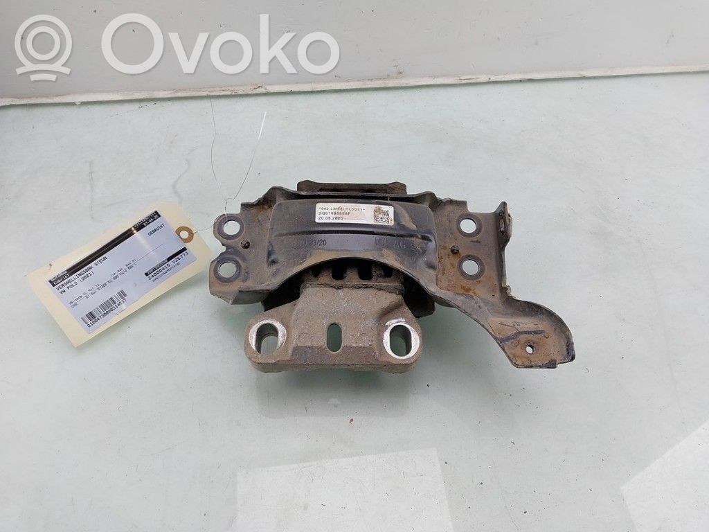 Volkswagen Polo VI Gearbox mounting bracket 