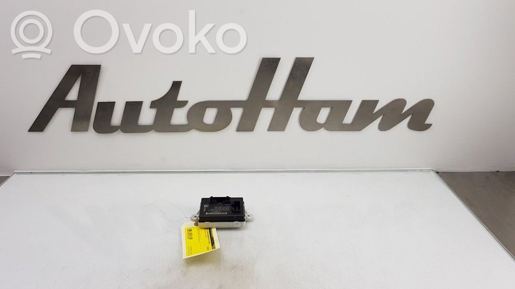 Volvo V40 Door central lock control unit/module 