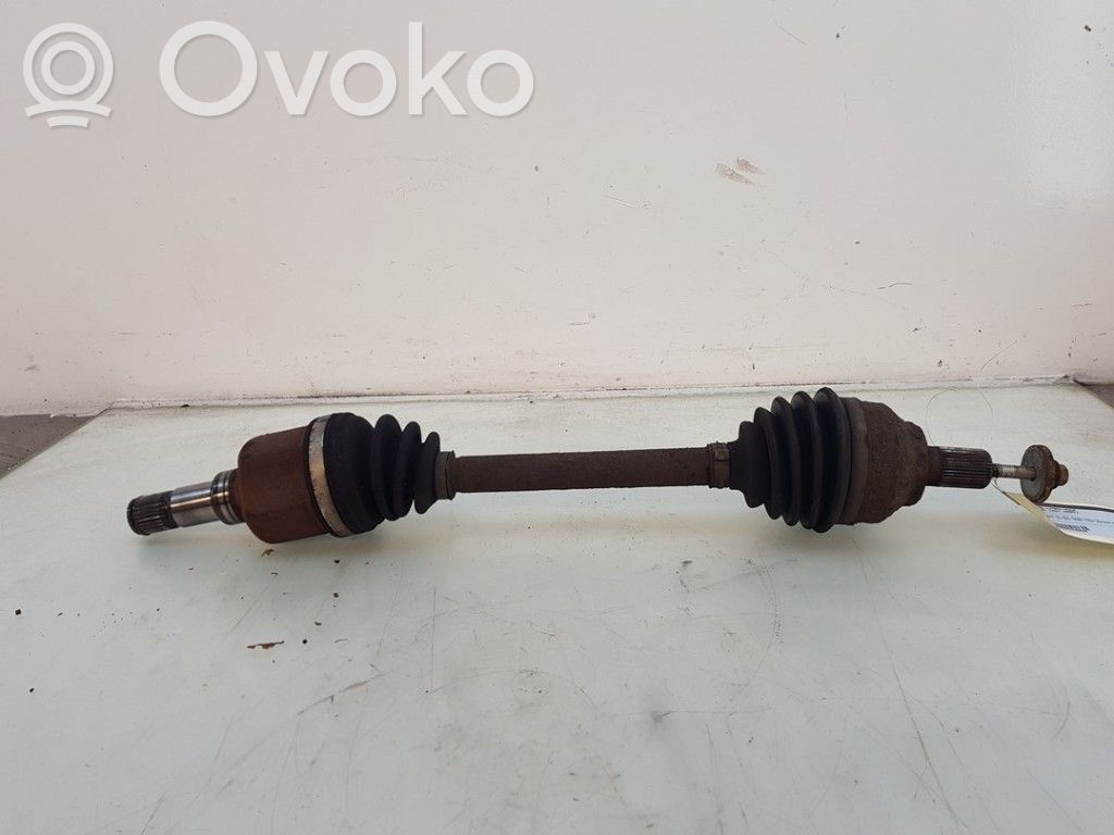Ford Focus Priekinis pusašis 