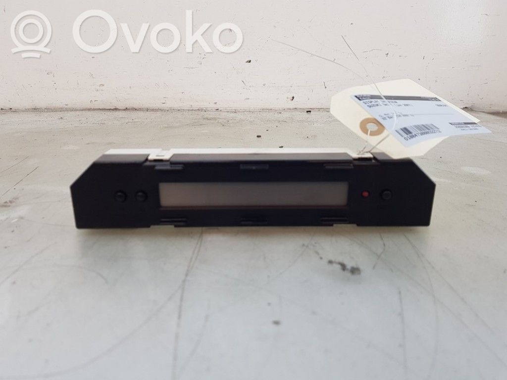 Suzuki Swift I Screen/display/small screen 