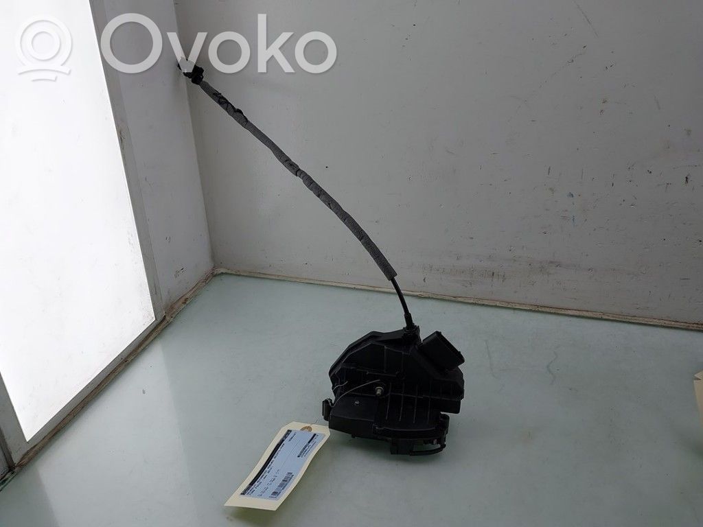 Ford Focus Front door cable line 