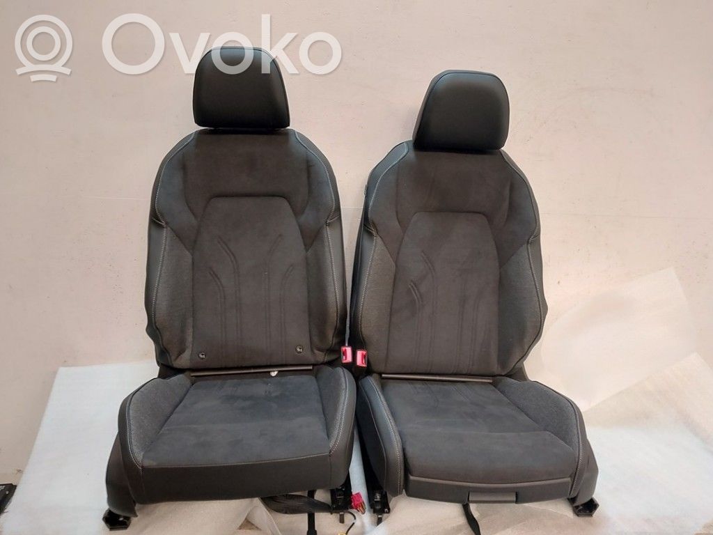 Set de interior   4K0881105K,4K0881105K,5H1867010QOJG,4K0881105K,5H0885175Q,5H1867009ANOJ,5H1867010QOJG