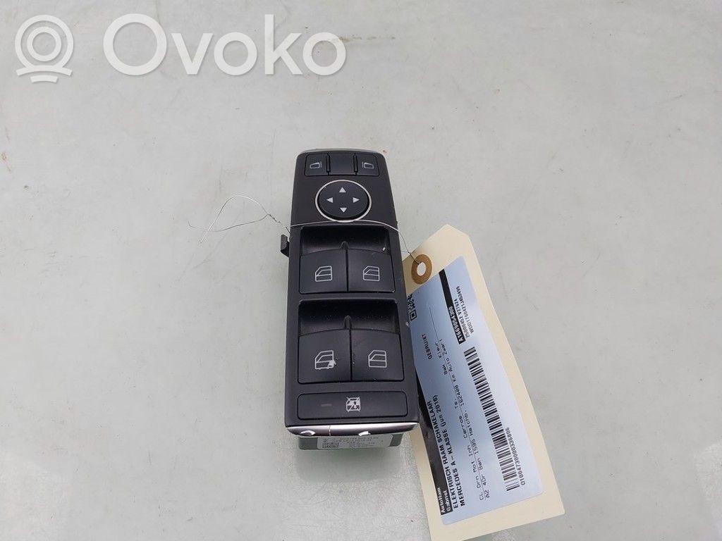 Mercedes-Benz A W176 Przyciski szyb 