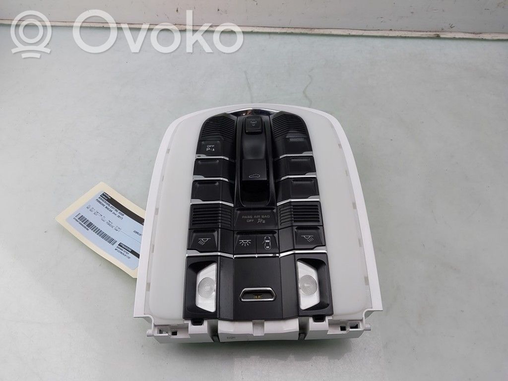 Porsche Macan (95B) Luz del asiento delantero 